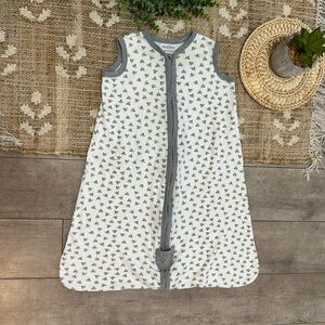 Burt's Bees Baby Bee Print White and Gray Sleep Sacks Pajamas Size M 6-12 Months